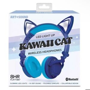 Kawaii Cat LED Light Up Wireless Headphones  NWT